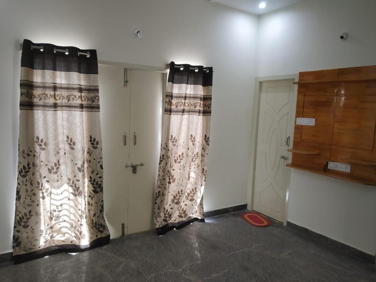 ييلاجيري Thirumala Inn المظهر الخارجي الصورة