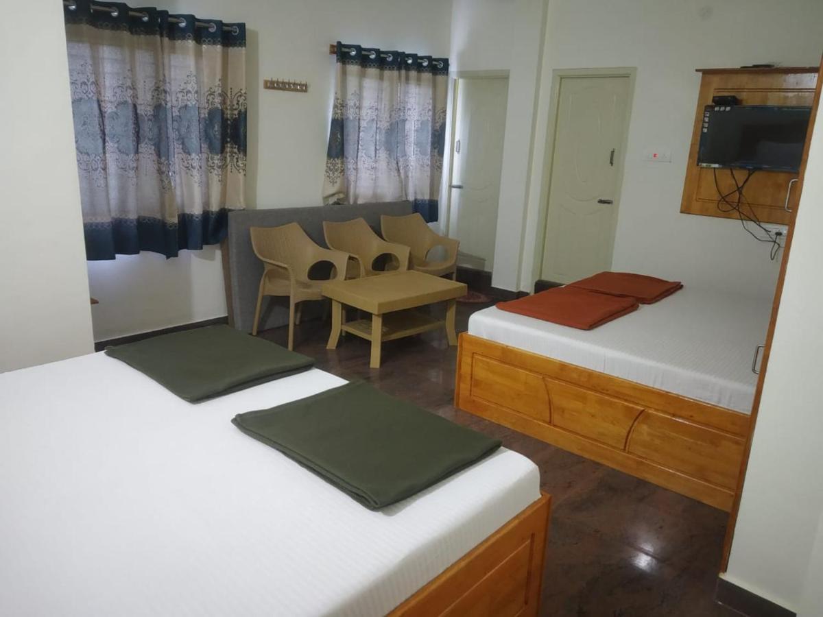 ييلاجيري Thirumala Inn المظهر الخارجي الصورة