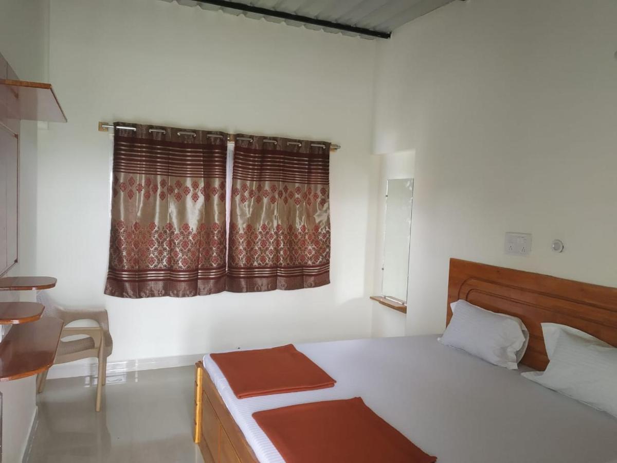 ييلاجيري Thirumala Inn المظهر الخارجي الصورة