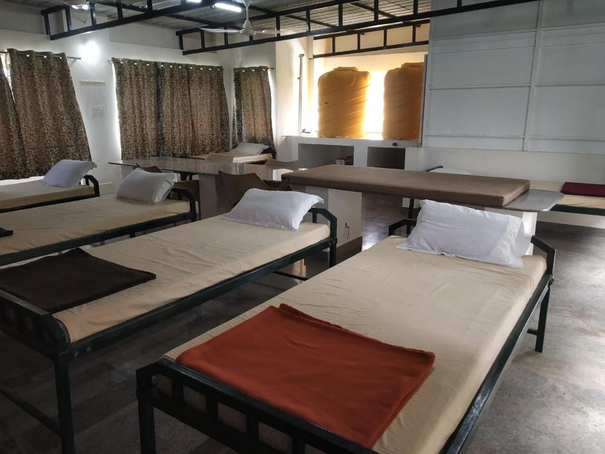 ييلاجيري Thirumala Inn المظهر الخارجي الصورة