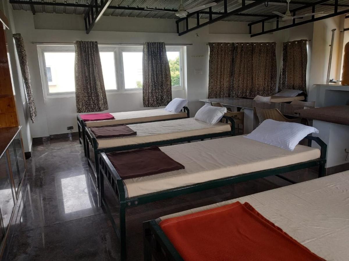 ييلاجيري Thirumala Inn المظهر الخارجي الصورة